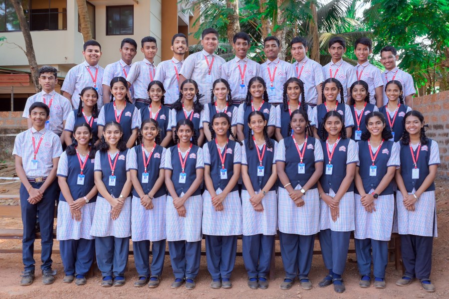 “Goodbye, 10th Grade: A Farewell to Remember!”